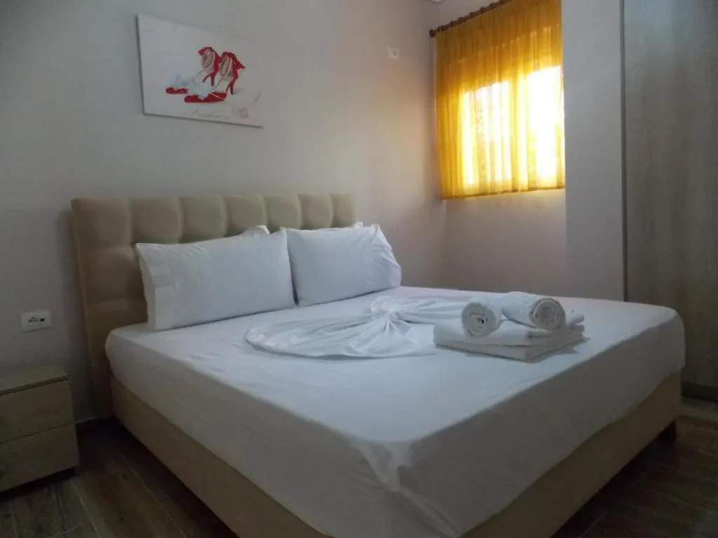 Coastline Apartments Sarandë 0*,