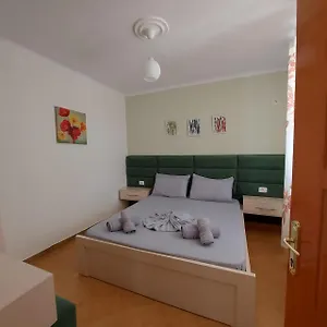 Appartamento B.b, Sarandë